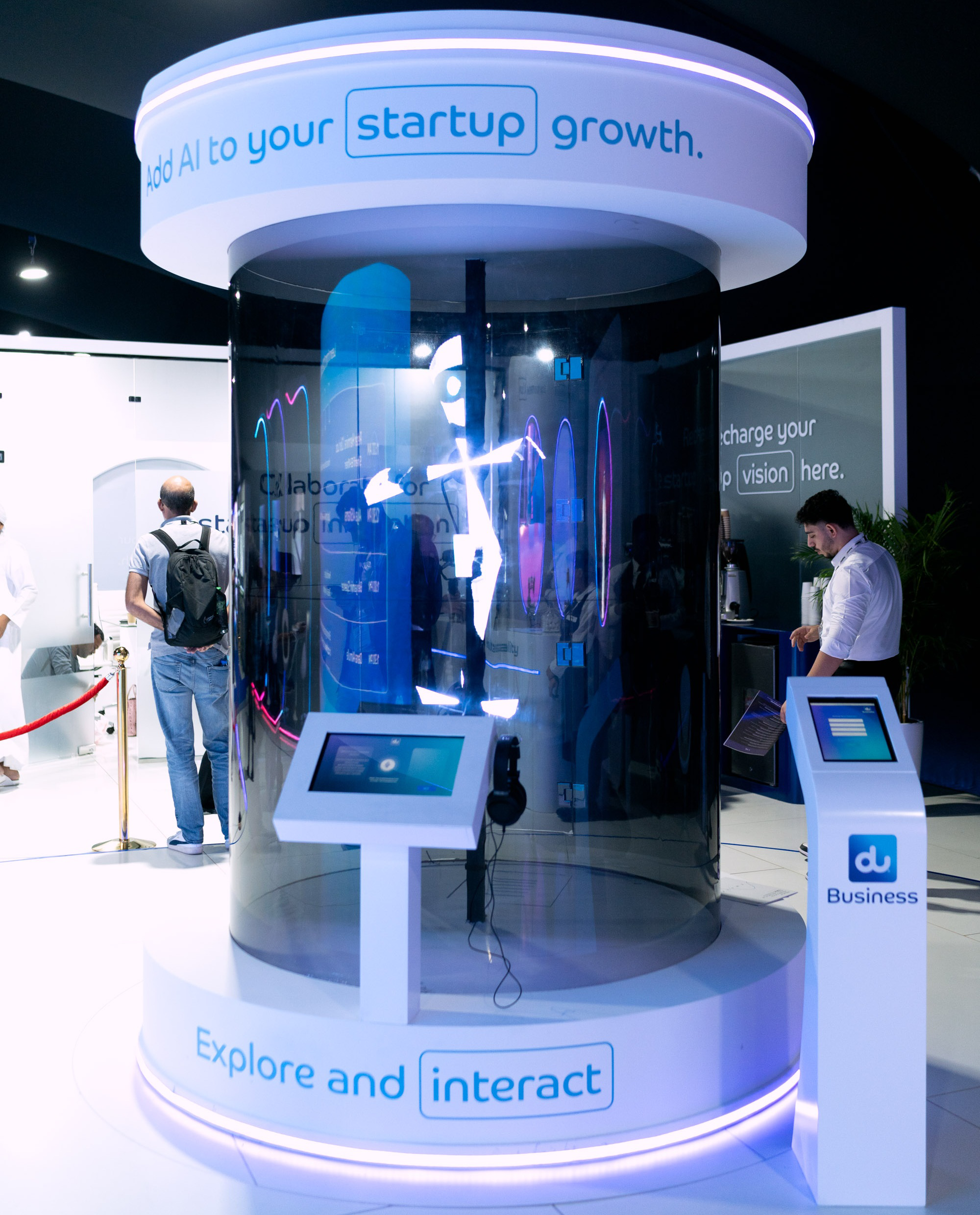 The Holographic Oracle